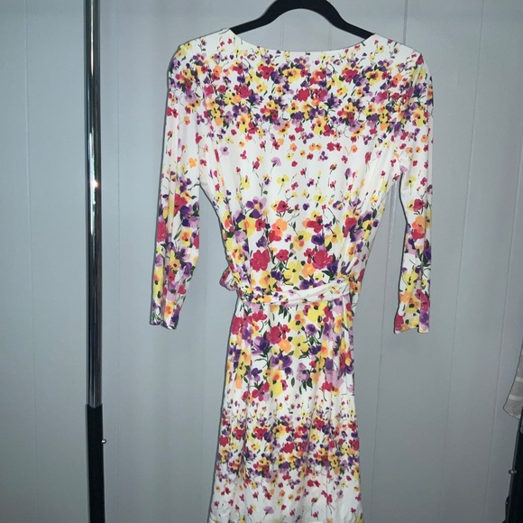 Jessica Simpson floral wrap dress Sz 6 3/4 sleeve - Picture 5 of 7